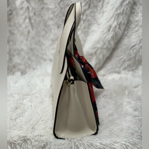 Nanette Lepore Regina Crossbody Satchel 2 way Vegan Leather purse handbag - Picture 4 of 10